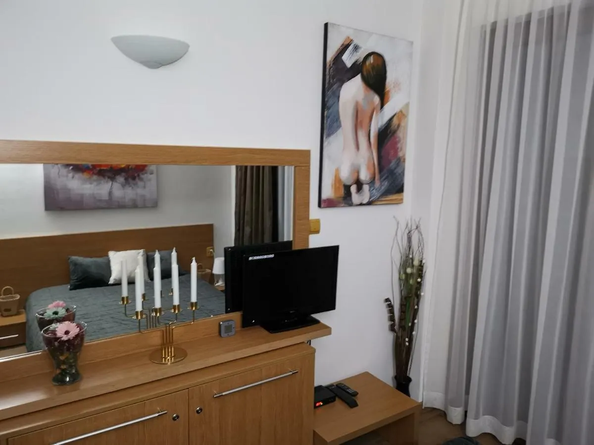 Paradise Bay D8 Apartment Sozopol