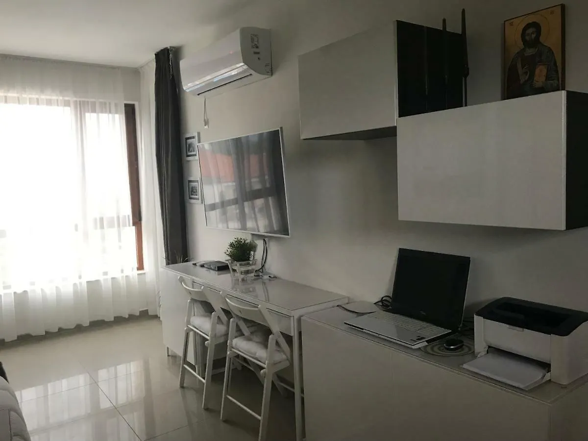 Paradise Bay D8 Apartment Sozopol